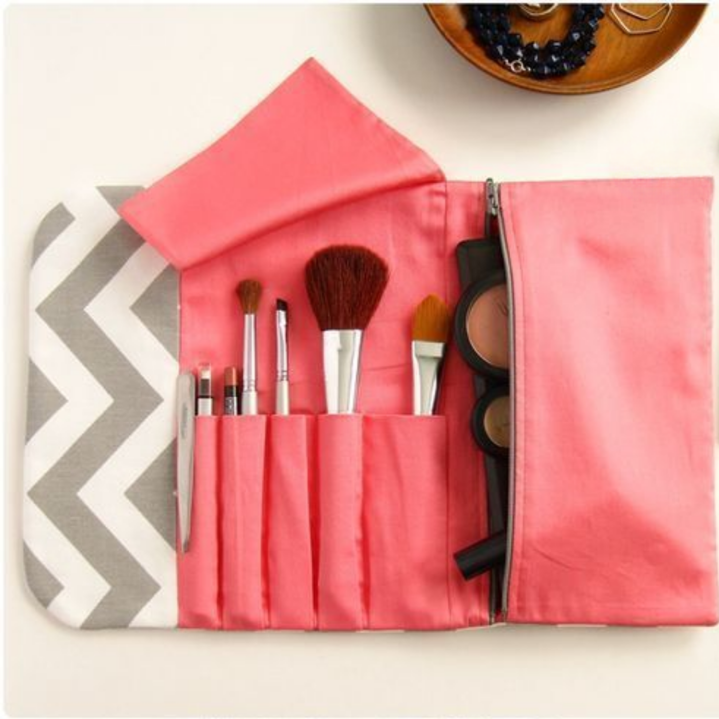Travel Makeup Organizer.