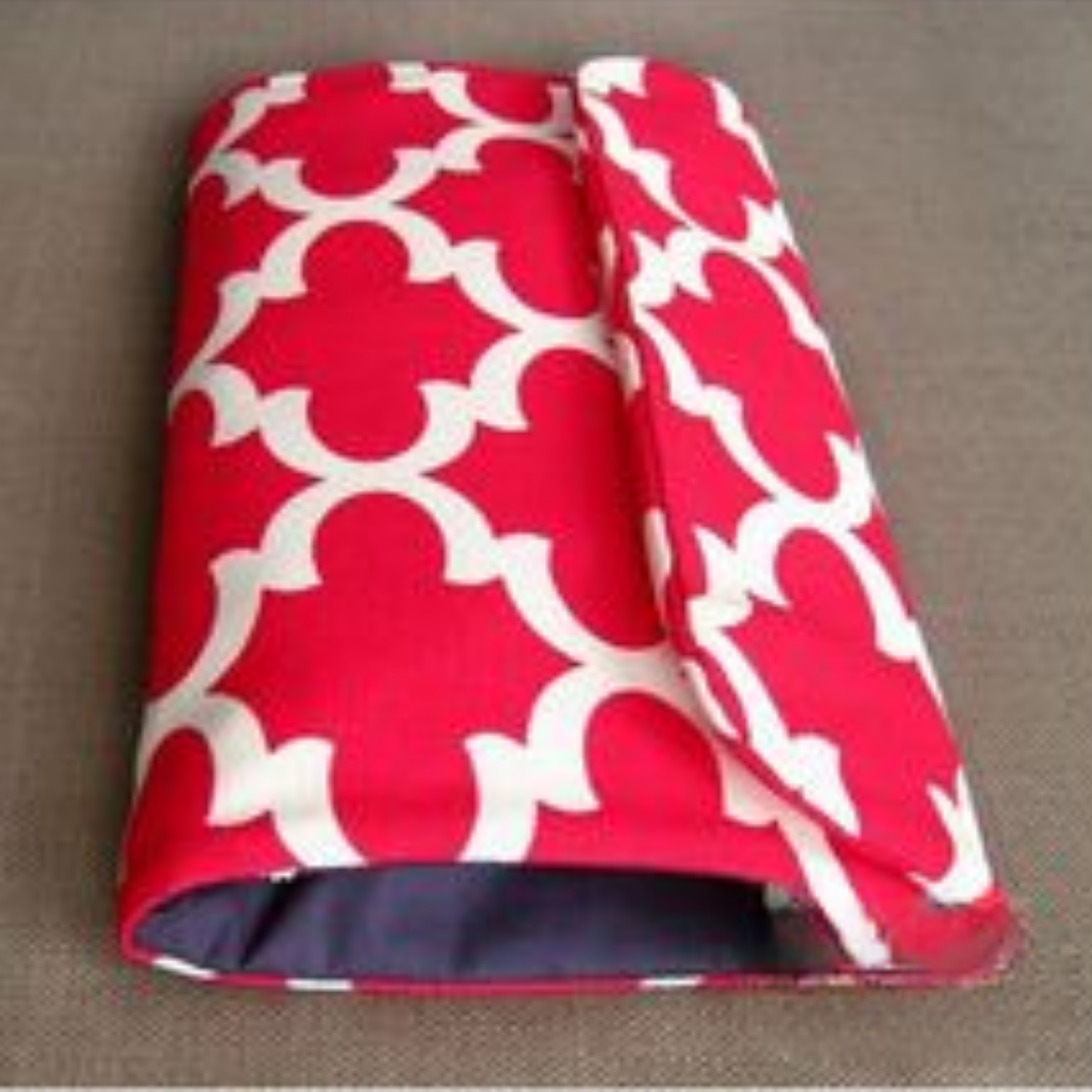 Travel Makeup Organizer.