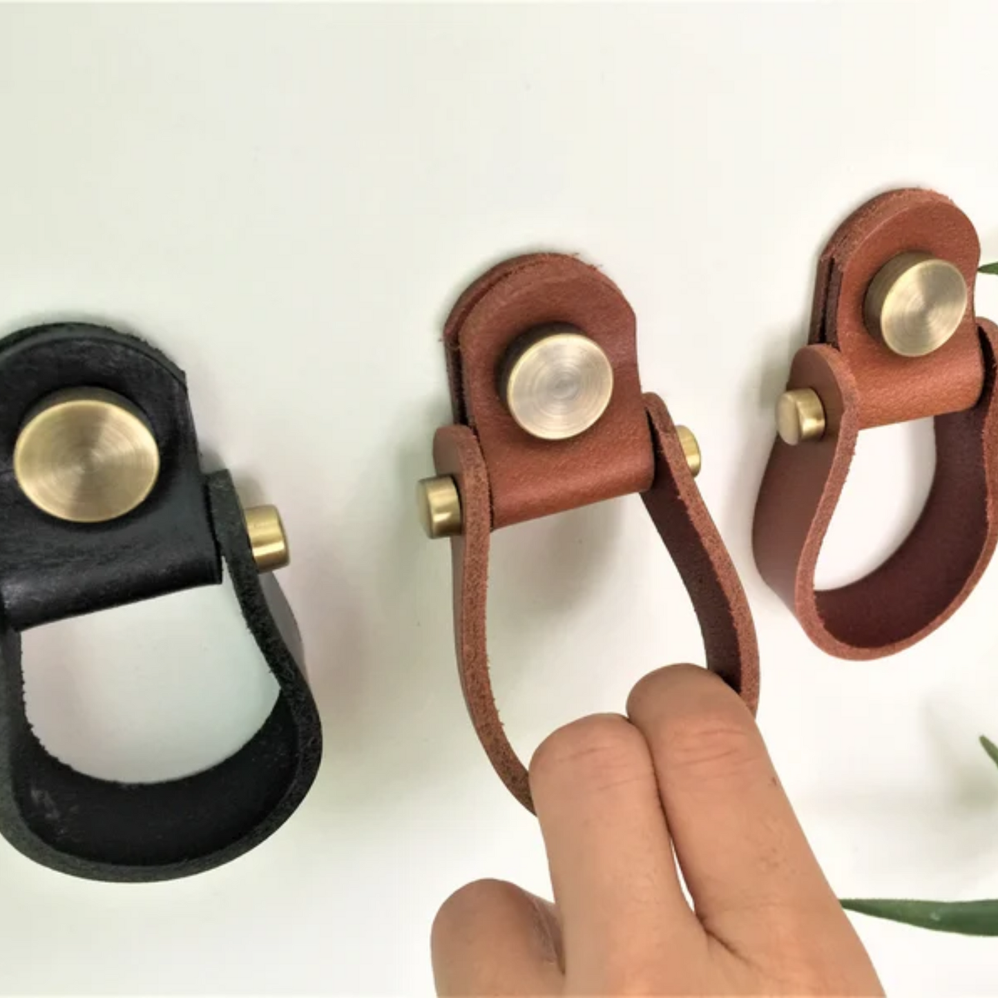 Leather Dresser Pull