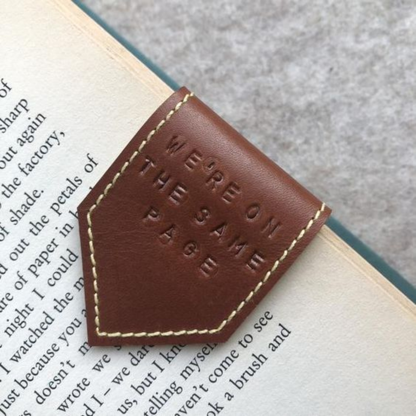 Magnetic Bookmark Custom Leather Bookmark
