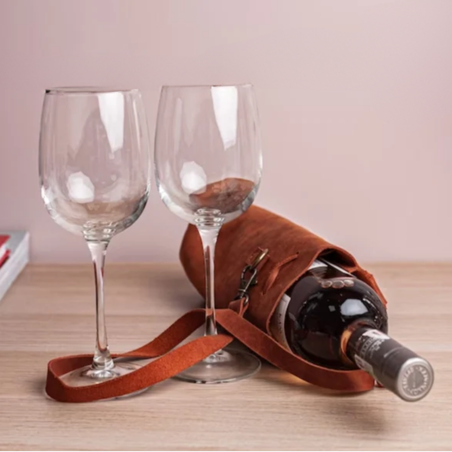 Leather wine bottle holder