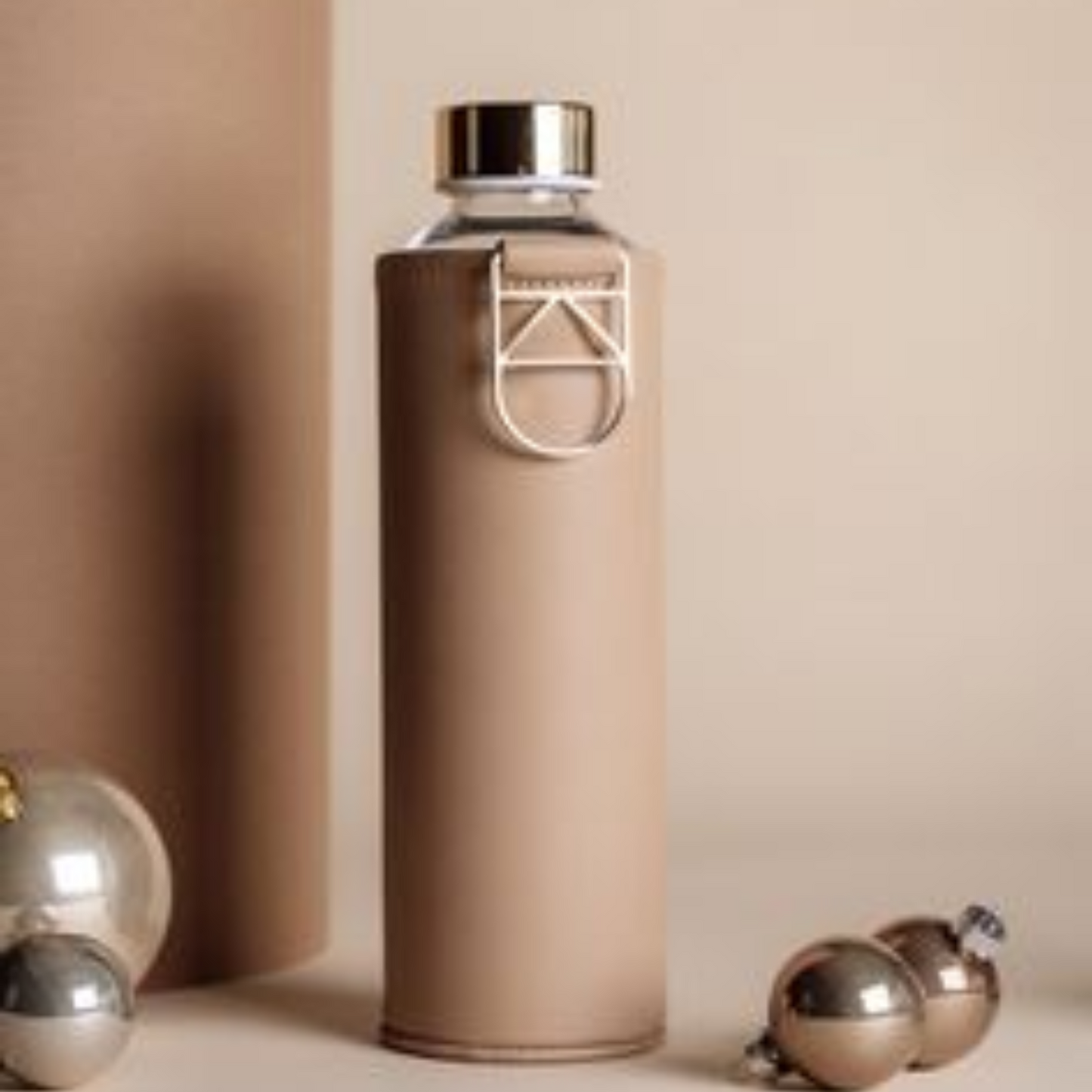 Glass Bottle Holder