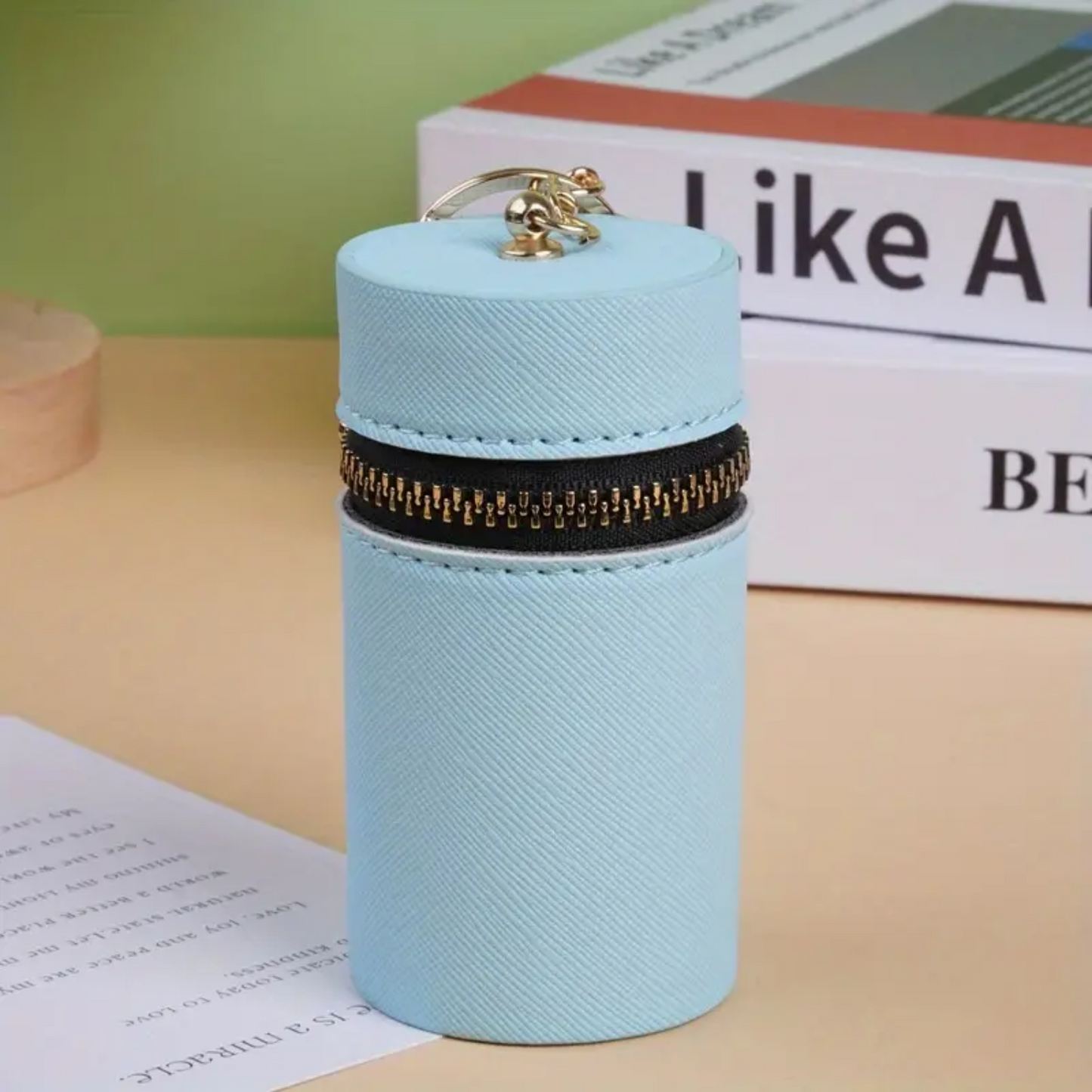 Stylish Cylindrical Lipstick Case
