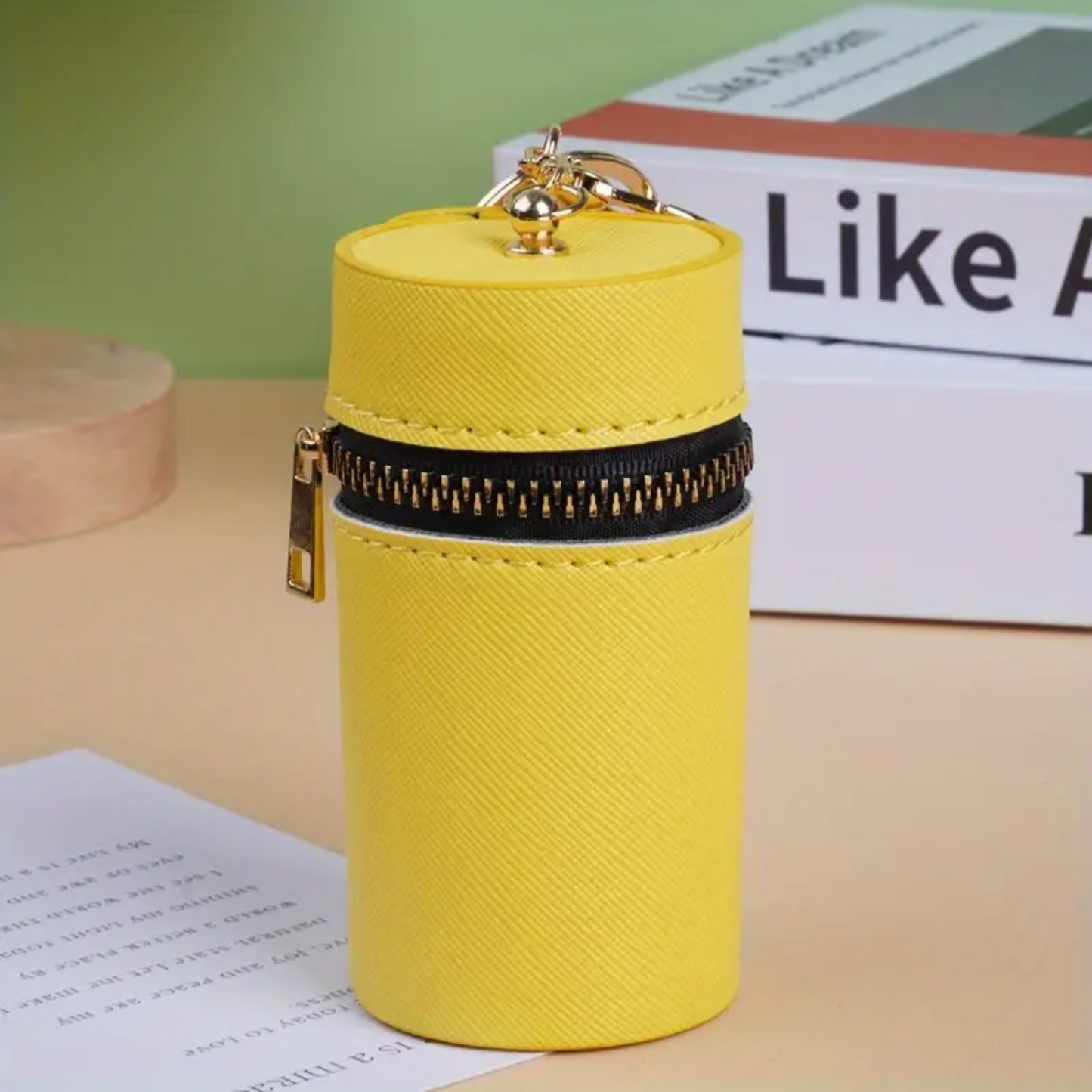 Stylish Cylindrical Lipstick Case