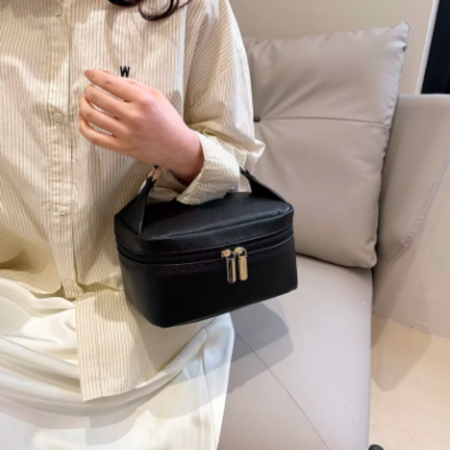 Portable Top Handle Makeup Bag with Organizer