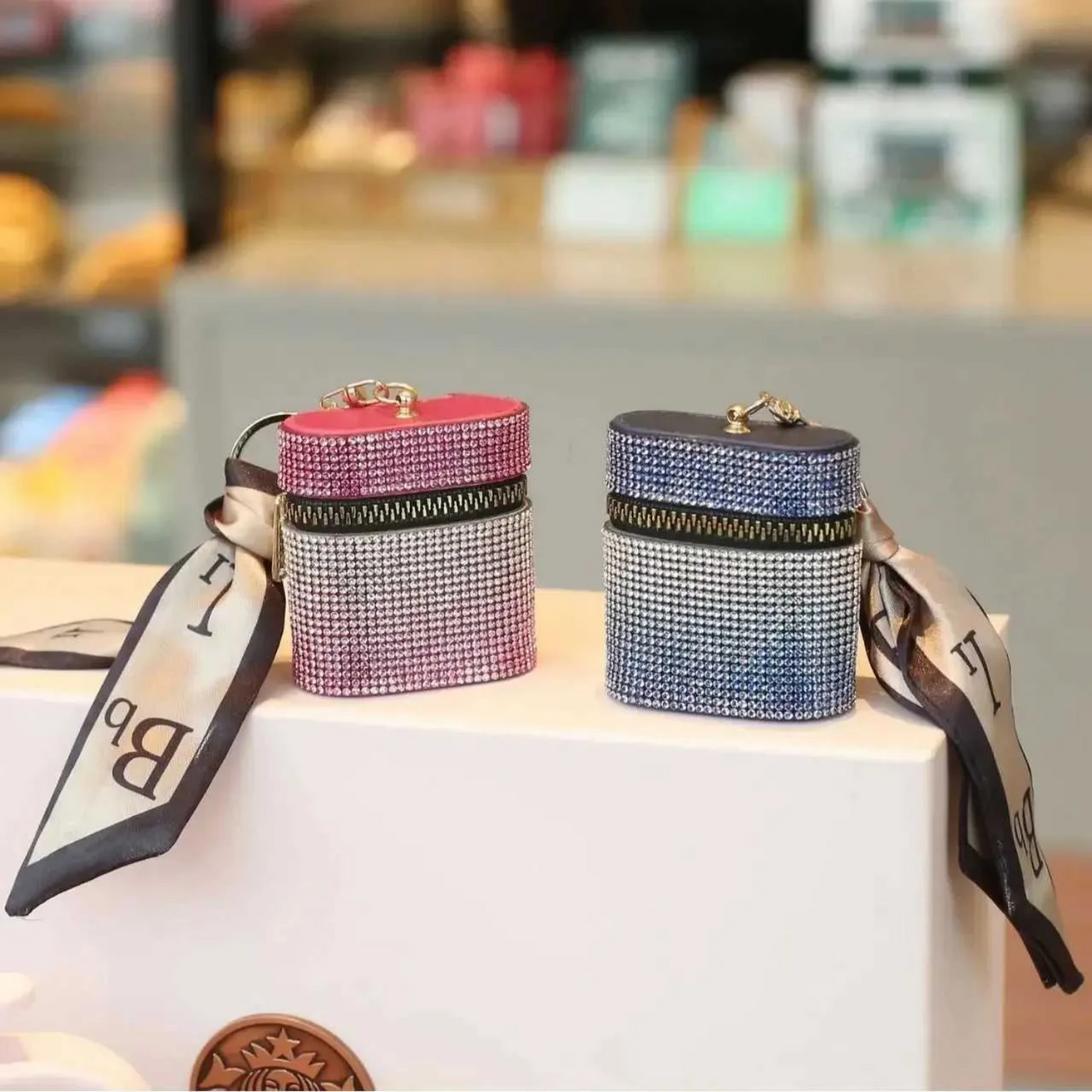 Diamond Mouth Red Lipstick Holder