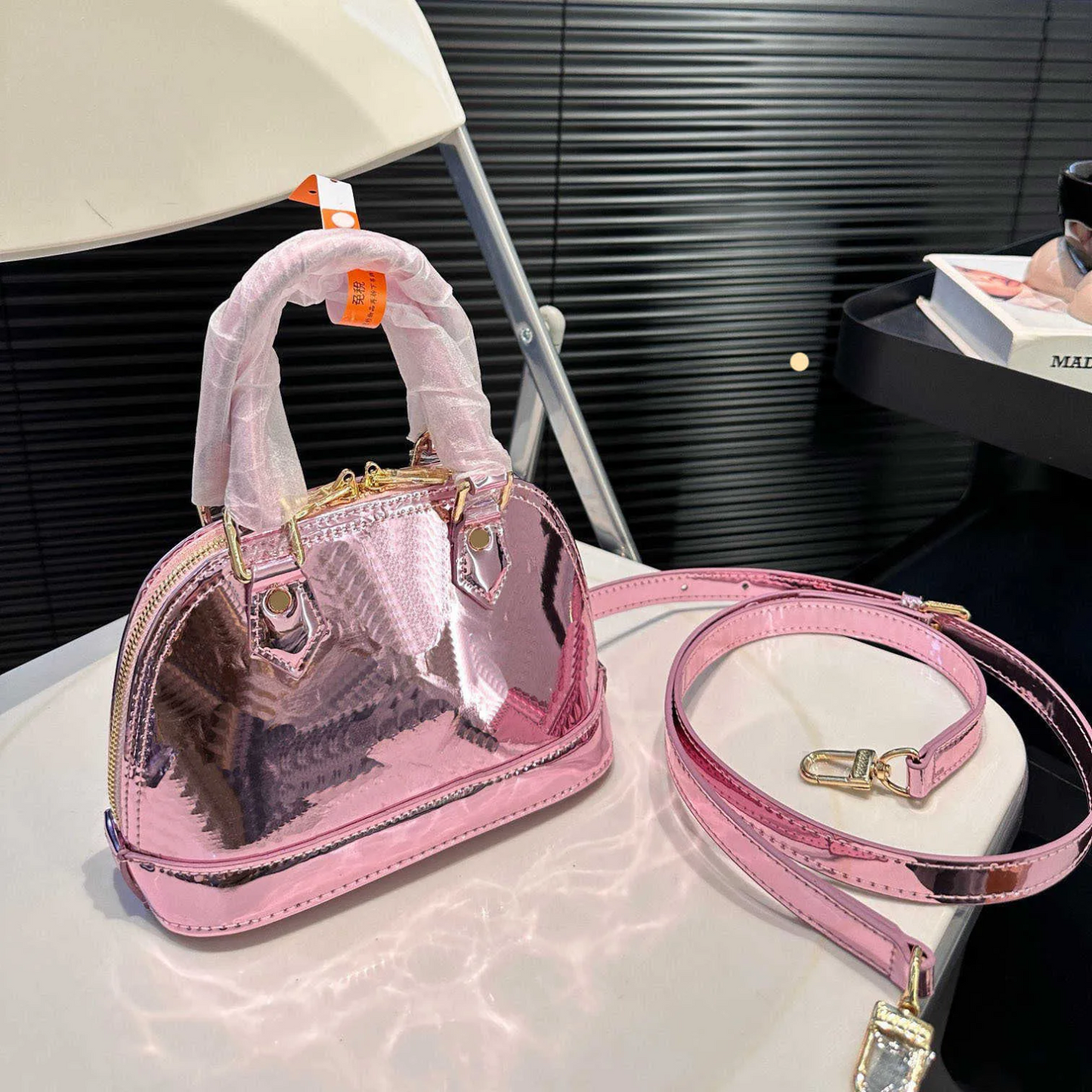 Shell Tote Bag
