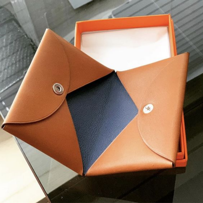 Card  Holder