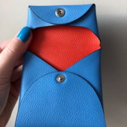 Card  Holder