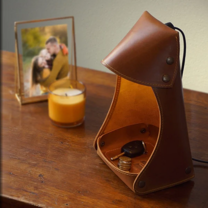 Table lamp  with valet tray