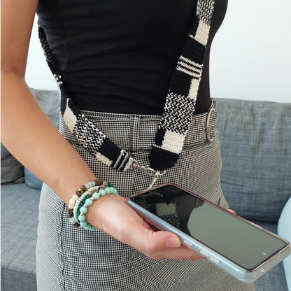 Crossbody phone strap