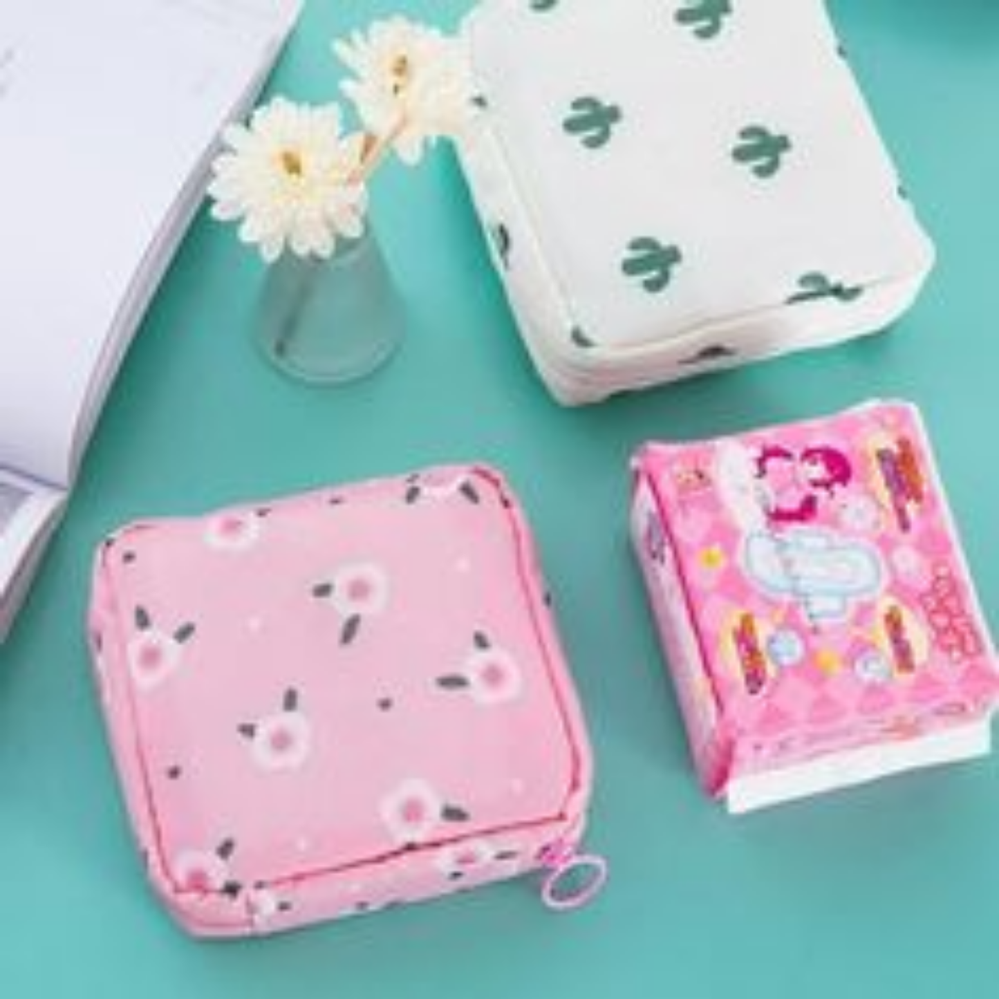 Sanitary Pad Organizer Purse Holder