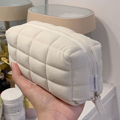 Toiletory Pouch