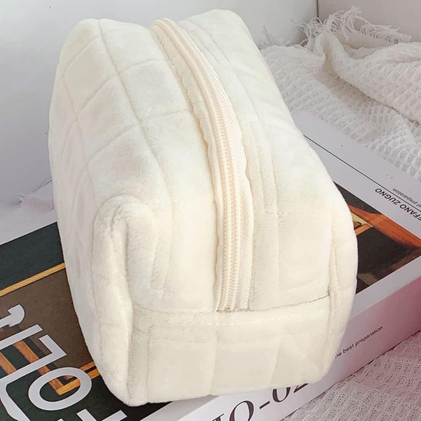 Toiletory Pouch